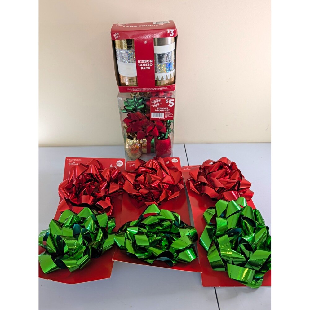 Holiday Style Christmas Ribbon/Bow Set 12 Count Red Green Gold Silver F25
